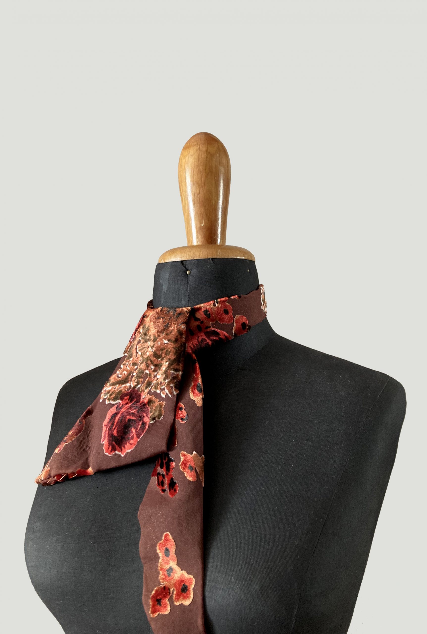 mod.AMALÙ - tes. dévoré - 33 eur